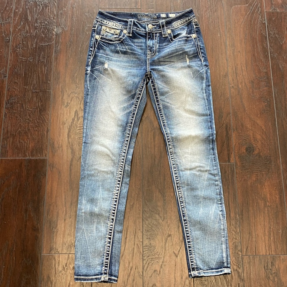 Miss Me Modern Femme Skinny M3381S Size 27 Used